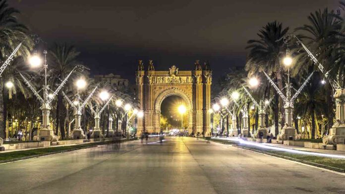 Barcelona ya tiene más de 50.000 luces LED instaladas