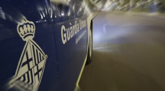 Dos heridos por arma blanca en un pelea en El Carmel Tres detenidos por robo con fuerza en una tienda de Nou Barris