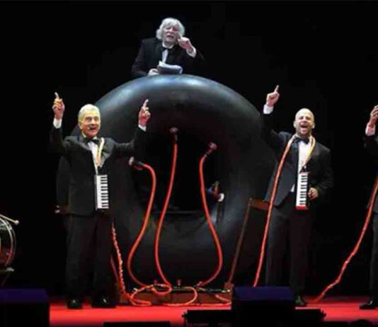 Les Luthiers se retirarán tras realizar tres funciones en Barcelona Les Luthiers se retirarán tras tres funciones en Barcelona