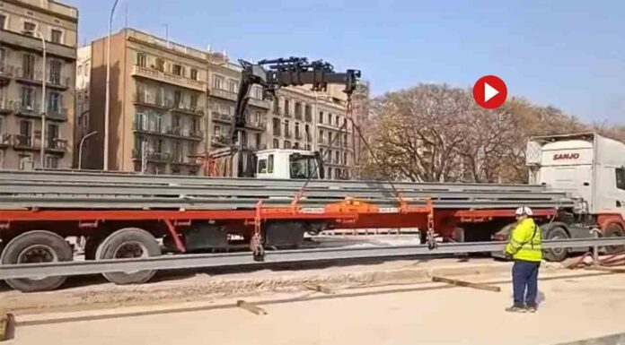 Llegan los primeros carriles que unirán el tranvía de la Diagonal Llegan los primeros carriles que unirán el tranvía de loa Diagonal