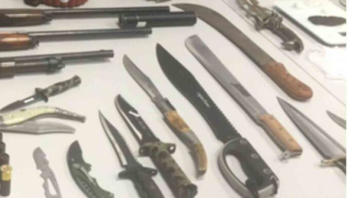 Los Mossos activan el Plan Daga para prevenir el uso de armas blancas Los Mossos activan el Plan Daga para prevenir el uso de armas blancas