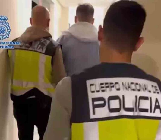 Detenido un miembro de la Mocro Maffia por un secuestro en El Prat Un menor creó su propio 'crime as a service' y estafó 350.000 euros