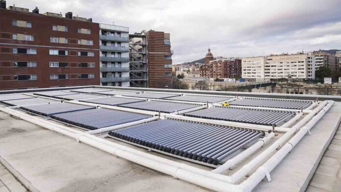 Más de 300 centros educativos de Barcelona se conectan a Barcelona Energía