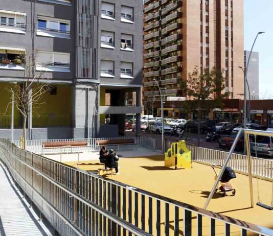 Acabada la reurbanización de los interiores del barrio de Canyelles Acabada la reurbanización de los interiores del barrio de Canyelles