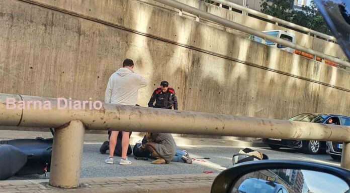 Cortada la Gran Via en Plaza Cerdà por el accidente de un motorista Cortada la Gran Via en Plaza Cerdà por el accidente de un motorista