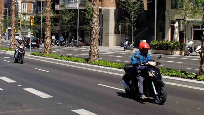 Dos proyectos de moto conectada ganan el reto para reducir los accidentes