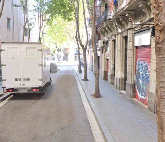Un herido grave por apuñalamiento en Poble-sec tras una pelea Un herido grave por apuñalamiento en Poble-sec tras una pelea