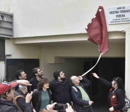 Cristina Fernández da nombre al interior de manzana del antiguo cine Urgell Cristina Fernández da nombre al interior de manzana del antiguo cine Urgell