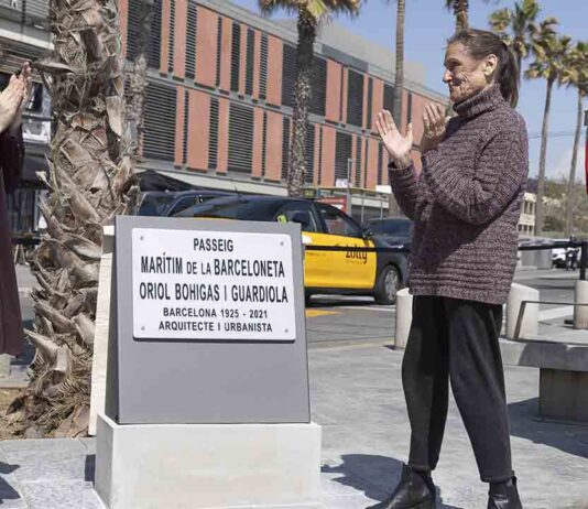 El paseo Marítimo de la Barceloneta ya lleva el nombre de Oriol Bohigas El paseo Marítimo de la Barceloneta ya lleva el nombre de Oriol Bohigas