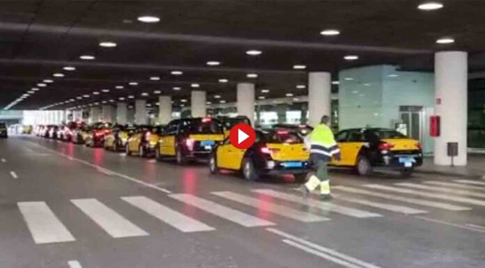 Pitada «infernal» de los taxistas en el Aeropuerto de El Prat Pitada infernal de los taxistas en el Aeropuerto de El Prat