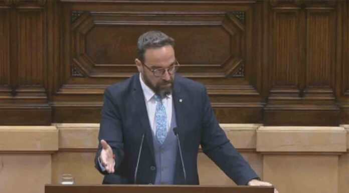 El Govern pide a Adif conocer las causas de la avería de la R2 El Govern pide a Adif conocer las causas de la avería de la R2