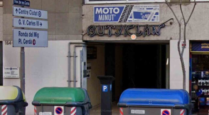 Precintan el bar musical Butyklan, en Les Corts, tras una redada de los Mossos Precintan el bar musical Butyklan, en Les Corts, tras una redada de los Mossos