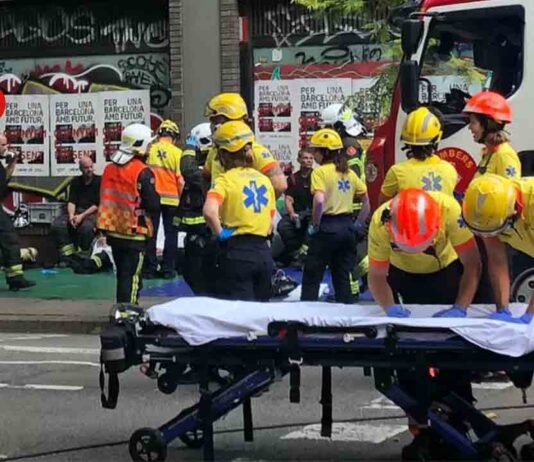 Muere una mujer de 87 años en un incendio en una vivienda de la calle Muntaner Incendio en una vivienda de la calle Muntaner, en el Eixample