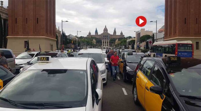 Manifestación de los taxistas en el centro de Barcelona Manifestación de los taxistas en el centro de Barcelona