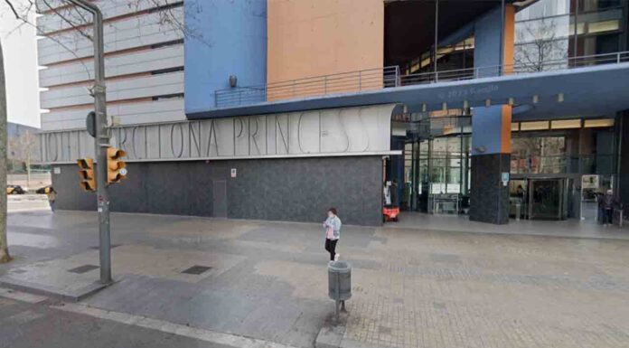 Los taxistas apuntan al Hotel Barcelona Princess por malas prácticas Los taxistas apuntan al Hotel Barcelona Princess por malas prácticas