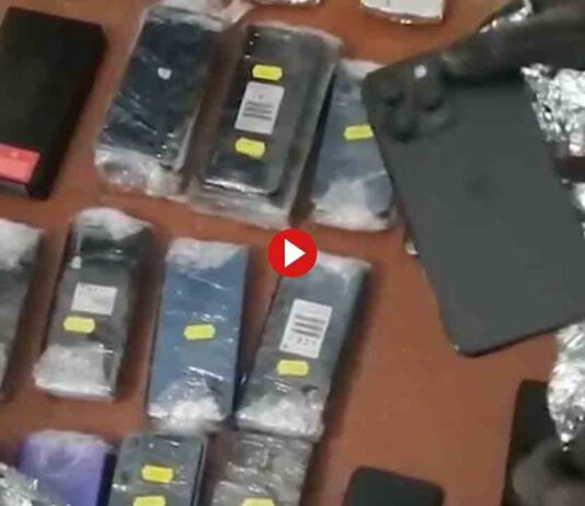 Los Mossos recuperan en Hospitalet 195 móviles robados Los Mossos recuperan en Hospitalet 195 móviles robados