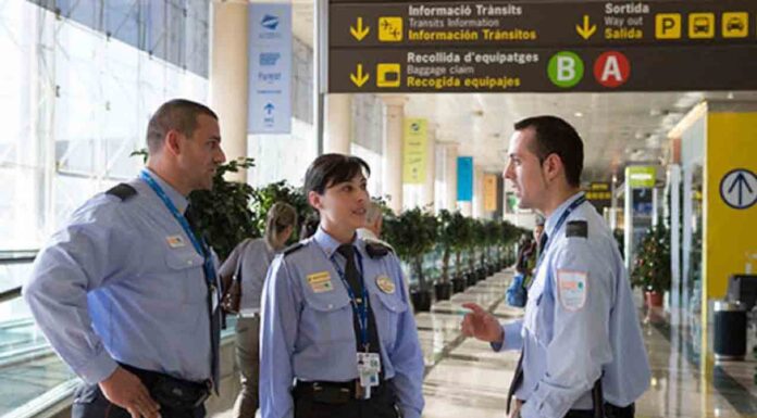 Los vigilantes de seguridad del aeropuerto irán a la huelga el 10 de agosto Los vigilantes de seguridad del aeropuerto irán a la huelga el 10 de agosto