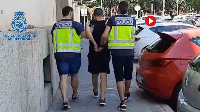 Tres detenidos en Madrid que robaron relojes en Barcelona valorados en 192.00 euros