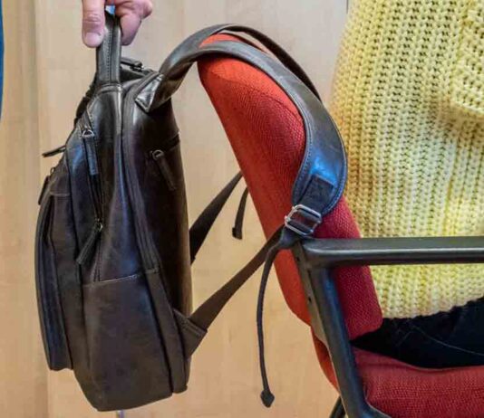 Tres detenidos que robaban en comercios de la Sagrada Familia Tres detenidos que robaban en comercios de la Sagrada Familia