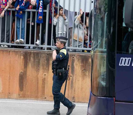 Dispositivo de movilidad durante los partidos del FC Barcelona en el Estadi Olímpic Dispositivo de movilidad durante los partidos del FC Barcelona en el Estadi Olímpic