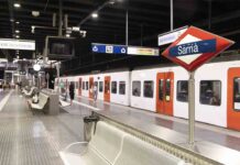 Crítica una mujer al caer a las vías de los FGC FGC cortará el servicio entre las estaciones de Gràcia y Sarrià del 12 al 20 de agosto