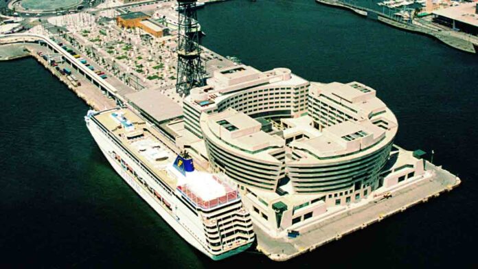 La Terminal Nord del Moll Barcelona dejará de recibir cruceros en Octubre
