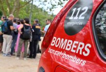 Un incendio en Diagonal obliga a suspender parte del servicio de la L5 del metro Los Bomberos de Barcelona piden extremar la precaución por los incendios forestales