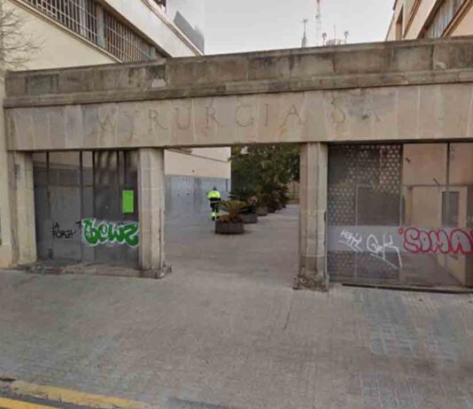 Nuevo Centro de Servicios Sociales en el interior de manzana de la fábrica Myrurgia Nuevo Centro de Servicios Sociales en el interior de manzana de la fábrica Myrurgia