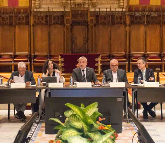 Collboni preside el primer Consejo general del Consorcio de Turismo de Barcelona Collboni preside el primer Consejo general del Consorcio de Turismo de Barcelona