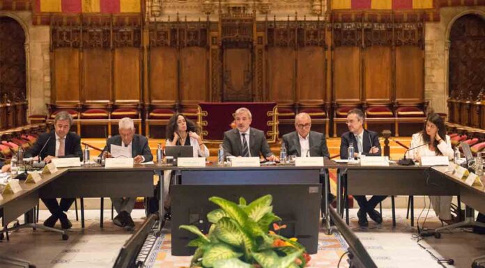 Collboni preside el primer Consejo general del Consorcio de Turismo de Barcelona Collboni preside el primer Consejo general del Consorcio de Turismo de Barcelona