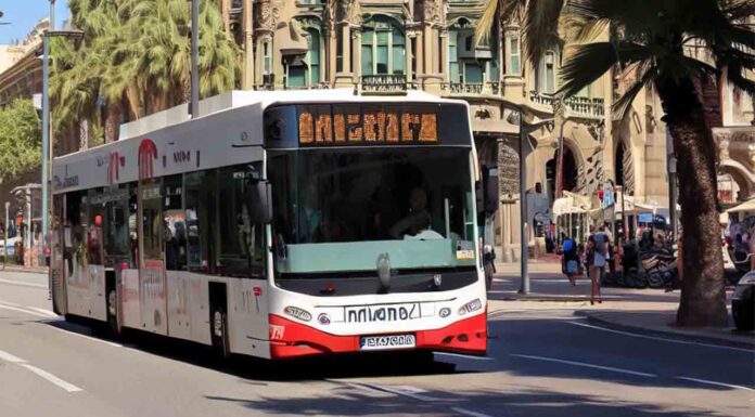 Muere una mujer al ser atropellada por un bus de TMB en la Rambla Muere una mujer al ser atropellada por un bus de TMB en la Rambla