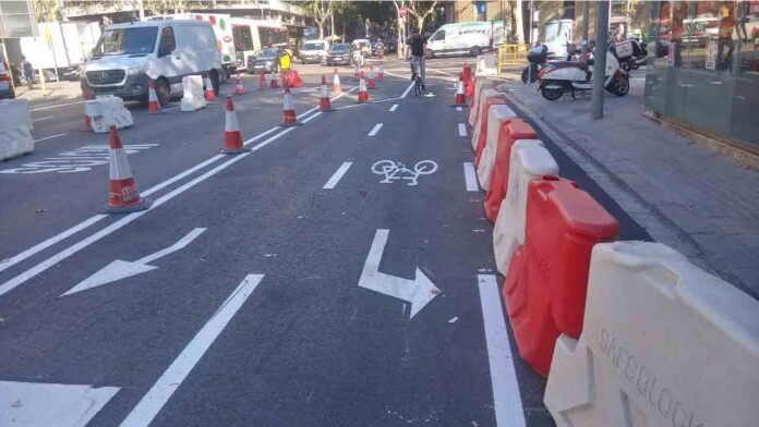 Nuevo tramo de infraestructura ciclista en la calle Mallorca