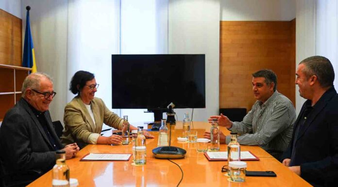 Acuerdo entre el Ayuntamiento y los restauradores por la tasa de terrazas Acuerdo entre el Ayuntamiento y los restauradores por la tasa de terrazas