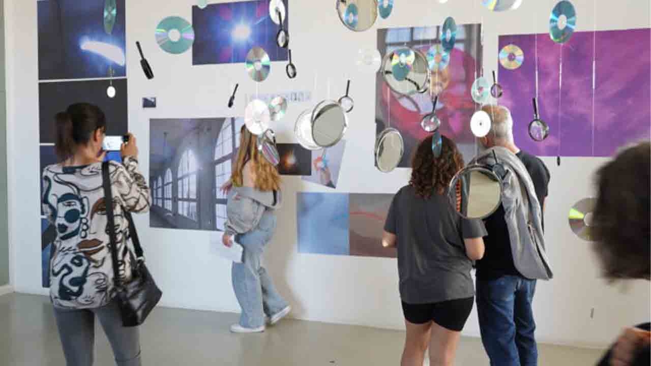 Más de cincuenta centros educativos participan en programas de creación artística