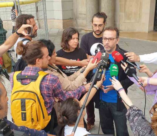 Zeroport reclama a Foment que abandone la propuesta de la ampliación del aeropuerto Zeroport reclama a Foment que abandone la propuesta de la ampliación del aeropuerto