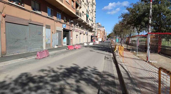 Encuentran un hombre muerto y una mujer herida en la calle Bogatell de Sant Adrià de Besòs Encuentran un hombre muerto y una mujer herida en Sant Adrià de Besòs