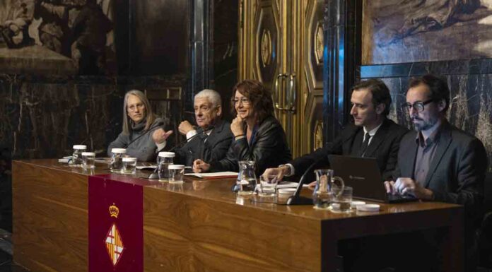 Ayuntamiento y hoteleros comparten estrategias para hacer frente a la sequía Ayuntamiento y hoteleros comparten estrategias para hacer frente a la sequía