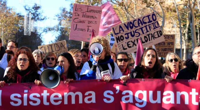 Desconvocada la huelga de enfermería en Catalunya Desconvocada la huelga de enfermería en Catalunya