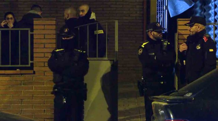 Investigan la muerte de un padre y sus hijos menores en Horta Guinardó Investigan la muerte de un padre y sus hijos menores en Horta Guinardó