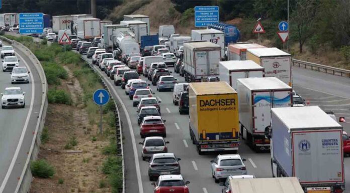 Trànsit prohíbe hacer obras los días laborables en los accesos a Barcelona Trànsit prohíbe hacer obras los días laborables en los accesos a Barcelona