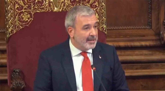 Acuerdo de Comuns y Collboni para regular los alquileres de temporada Collboni pierde la cuestión de confianza