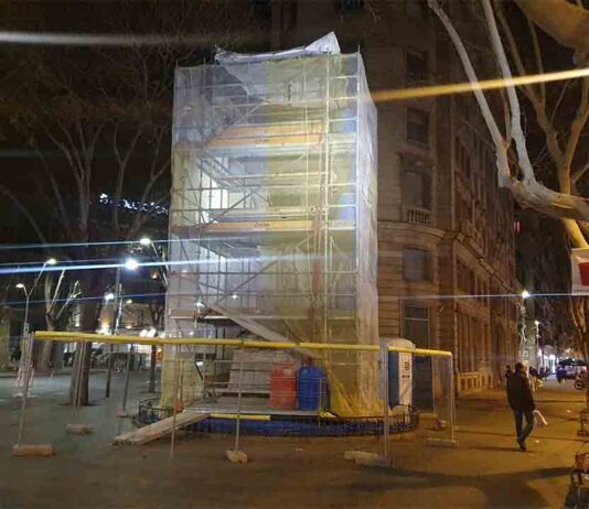 Comienza la restauración del monumento a Rafael Casanova