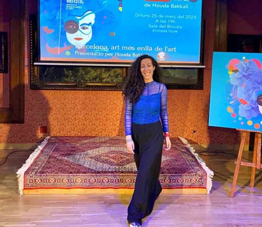 La realidad aumentada de Houda Bakkali llega al Reial Cercle Artístic de Barcelona La realidad aumentada de Houda Bakkali llega al Reial Cercle Artístic de Barcelona