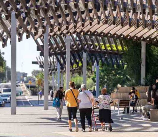 Barcelona triplicará la potencia fotovoltaica municipal hasta 2027 Barcelona triplicará la potencia fotovoltaica municipal hasta 2027
