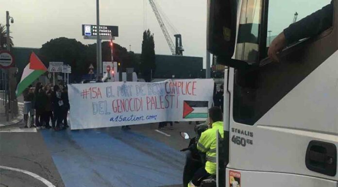 Concentración en el puerto en solidaridad con Palestina Concentración en el puerto en solidaridad con Palestina