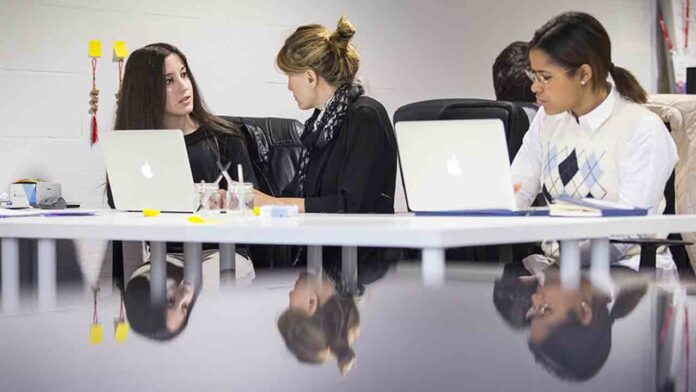 Crece dos puntos el porcentaje de mujeres emprendedoras en Barcelona