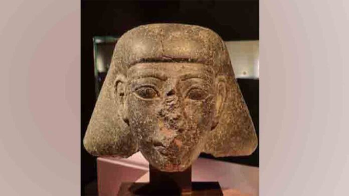 Detenido por la venta ilegal de una escultura egipcia valorada en 190.000 euros
