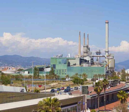 El Ayuntamiento de Sant Adrià pide al AMB el cese y el cierre de Tersa El Ayuntamiento de Sant Adrià pide al AMB el cese y el cierre de Tersa
