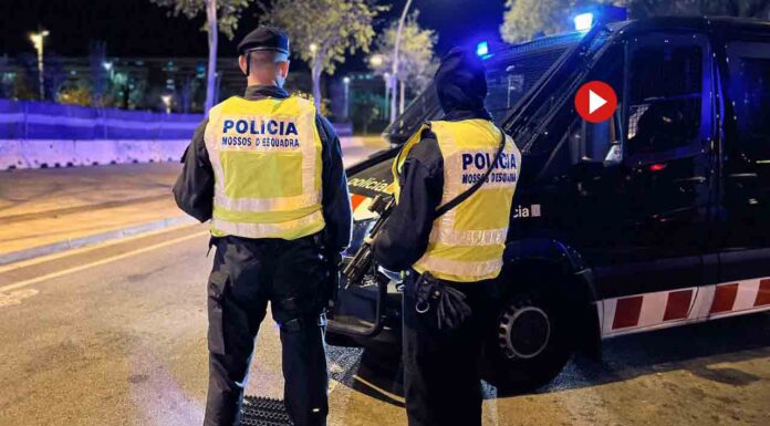 Los Mossos refuerzan el dispositivo de seguridad en La Mina Los Mossos refuerzan el dispositivo de seguridad en La Mina