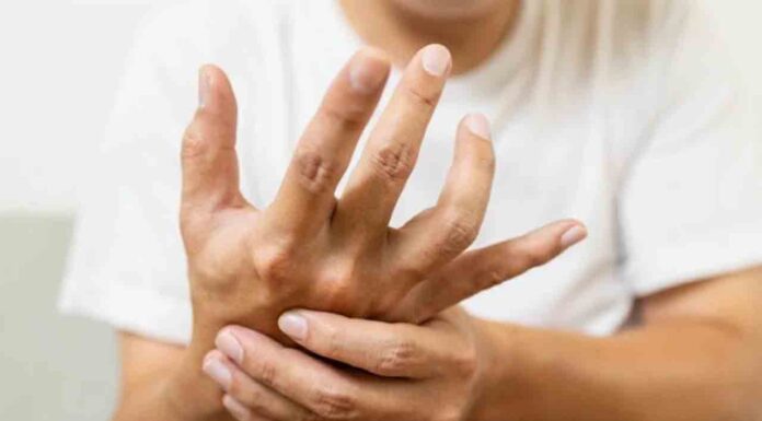 Vall d’Hebron impulsa un proyecto con adolescentes y pacientes con Parkinson Vall d'Hebron impulsa un proyecto con adolescentes y pacientes con Parkinson